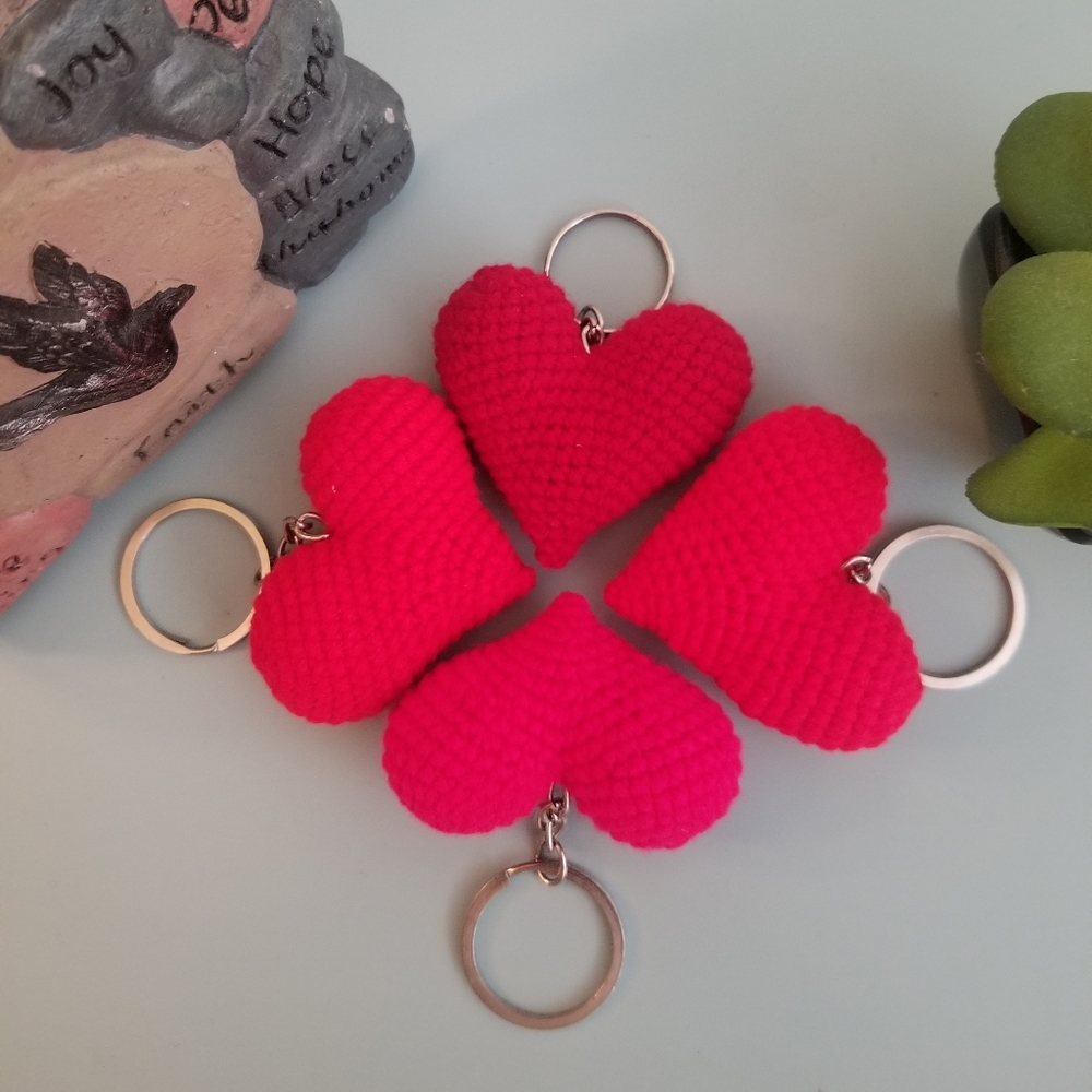 Crochet Keychain 3D Red Heart Handmade - Picture 1 of 4